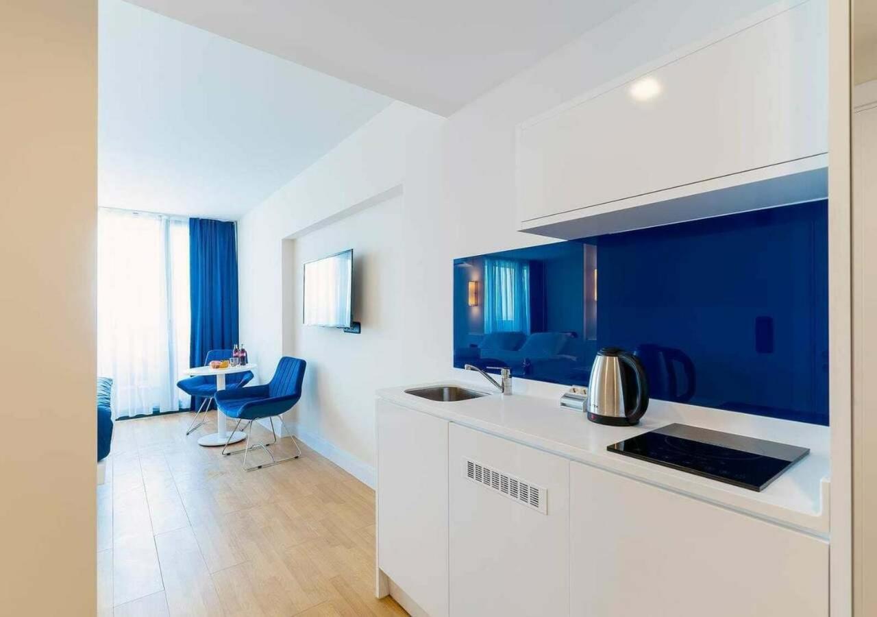 Aparthotel Orbi City Sea View Batoumi Extérieur photo