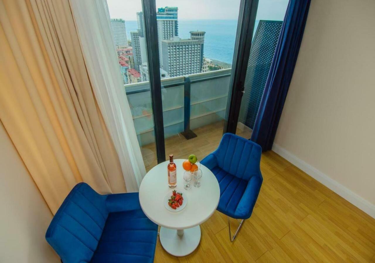 Aparthotel Orbi City Sea View Batoumi Extérieur photo